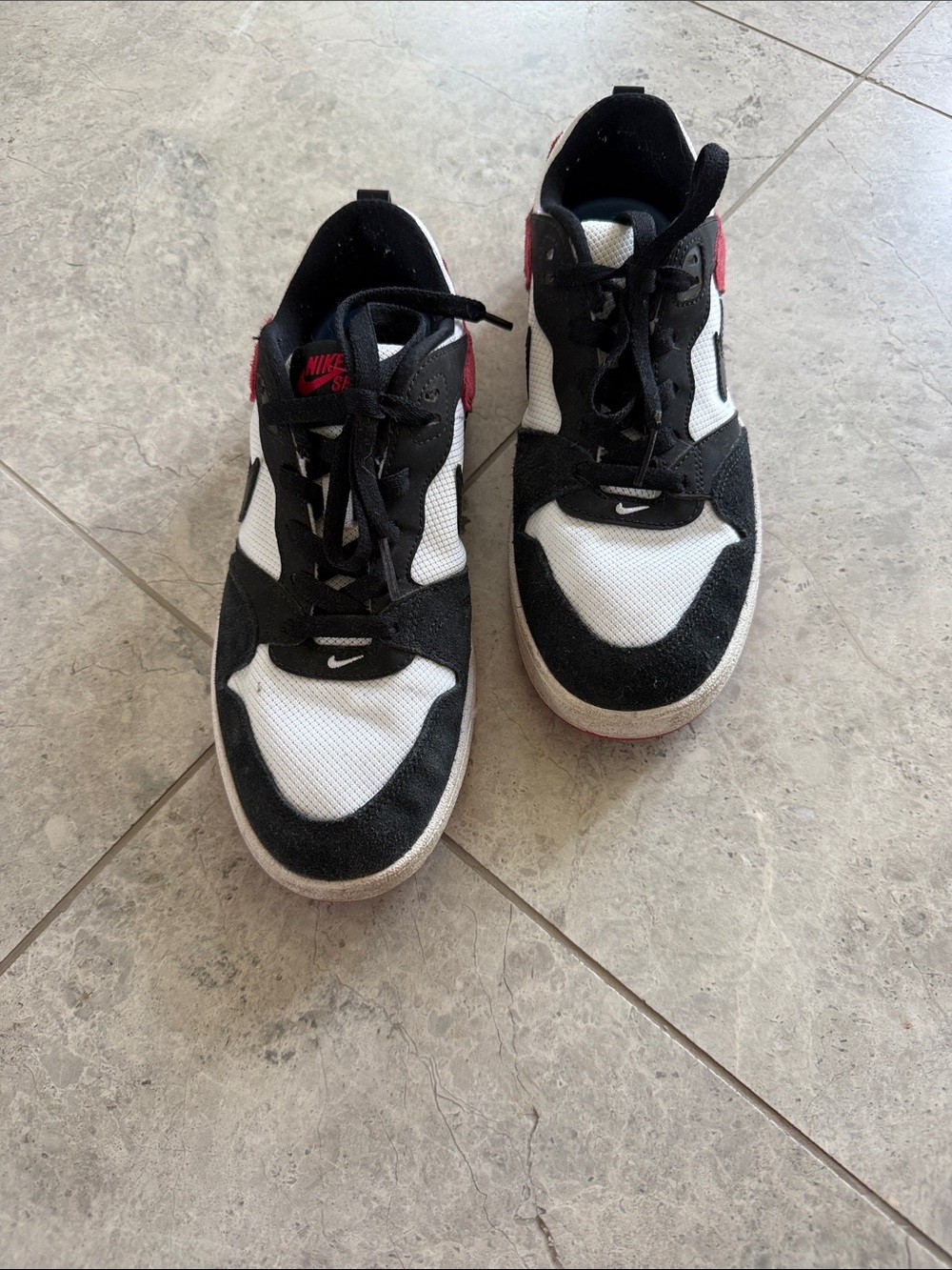 Nike Black White Red Suede Leather Low Top Sneakers